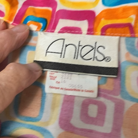 Antels Vintage Button Down Blouse, Colours, 4 Season, Versatile - Picture 10 of 11